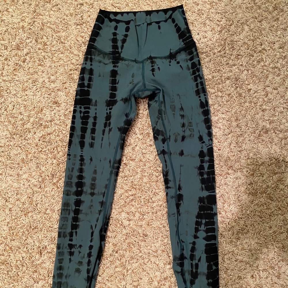 COPY - Lululemon Wunder Under